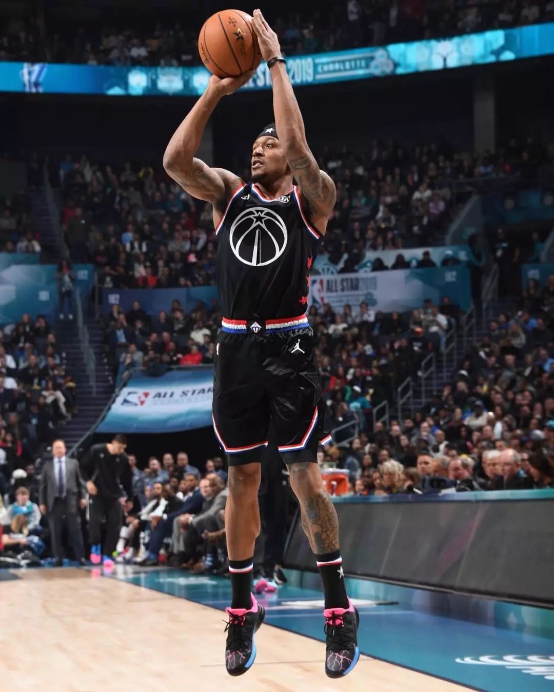 中逐步展开 中逐步展开