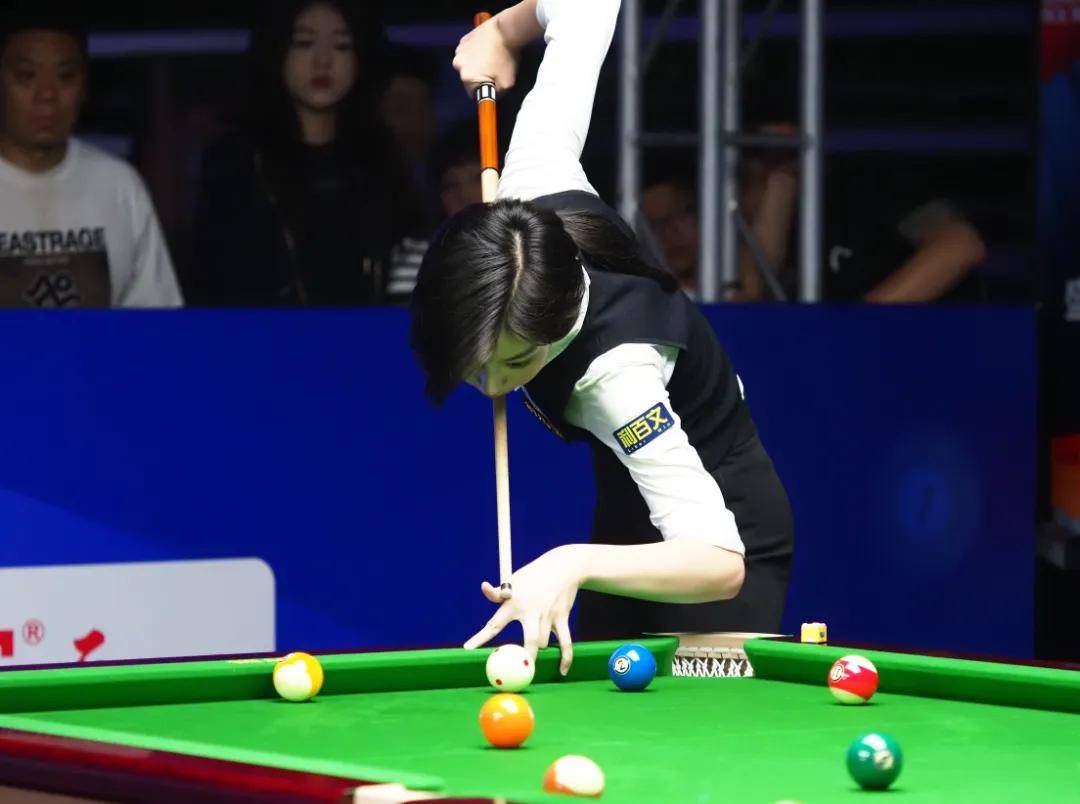 次篮球公开 次篮球公开