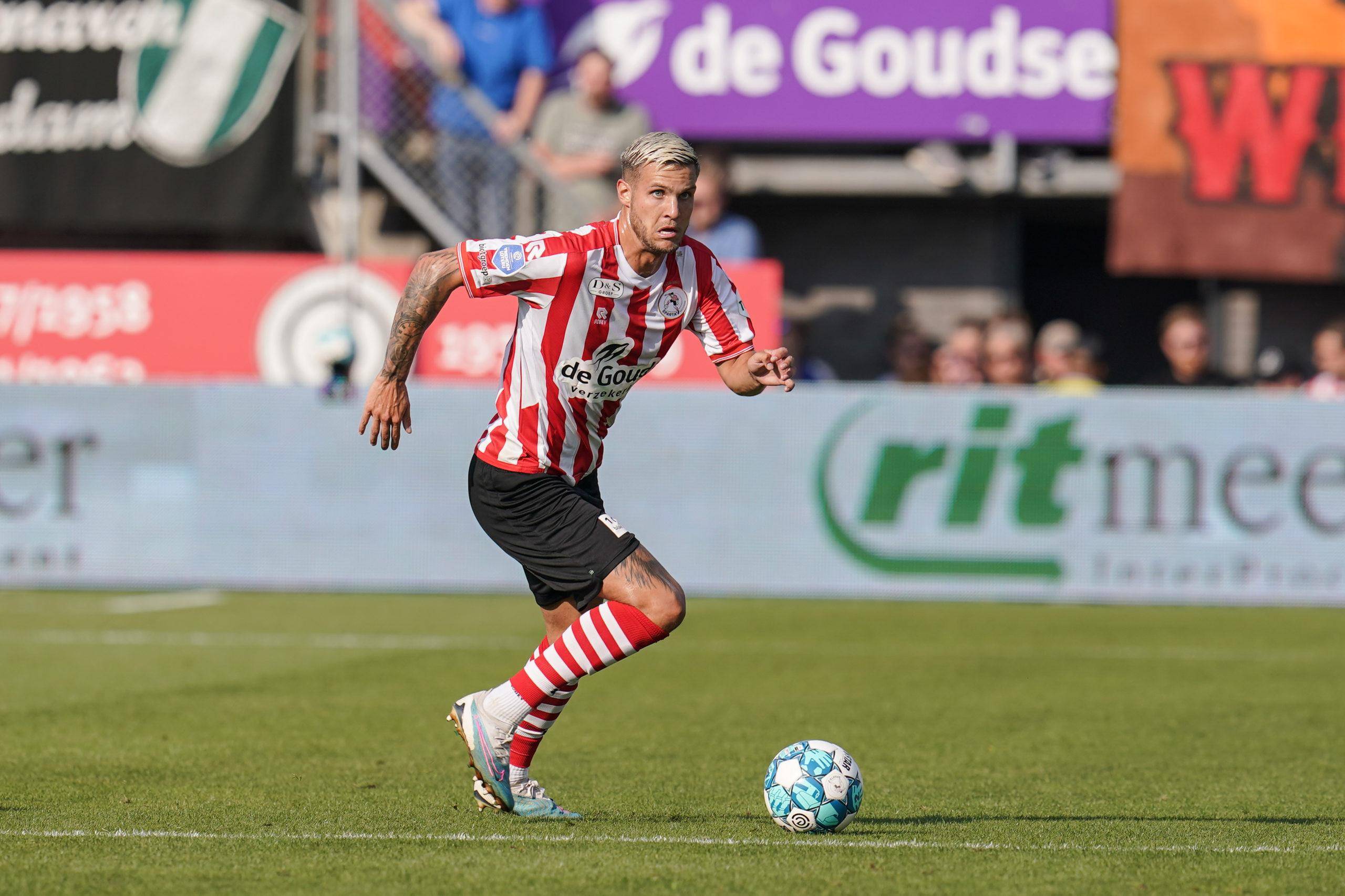 在周二下午 在周二下午